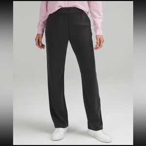 Lululemon Softstreme High-Rise Pant Full Length in Black